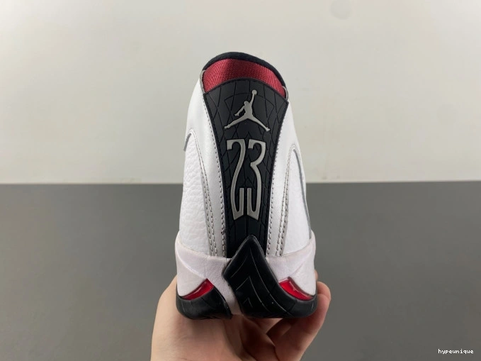 HYPE (2024) Retro Air Black 487471-160 Toe Jordan 14 0822